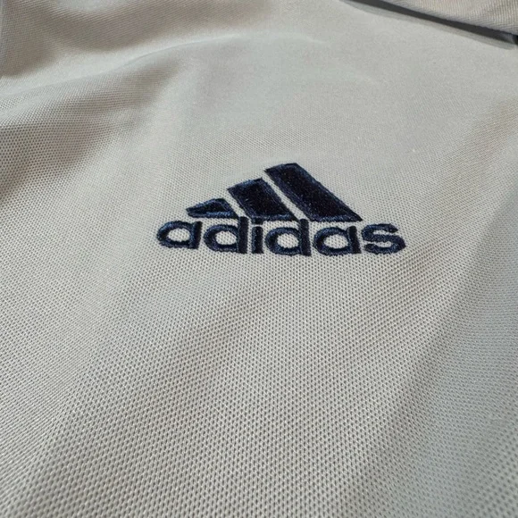 Adidas Real Madrid Jersey - Picture 3 of 7